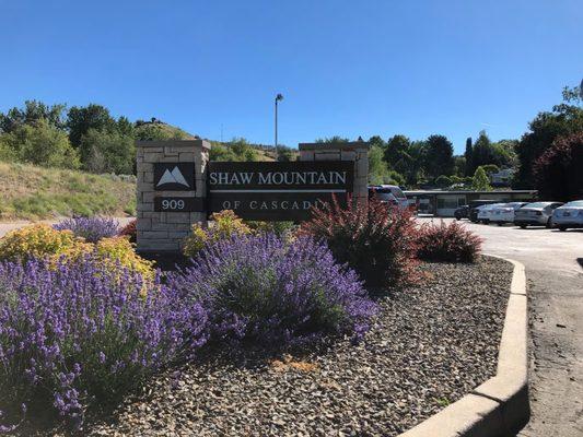 Shaw Mountain of Cascadia