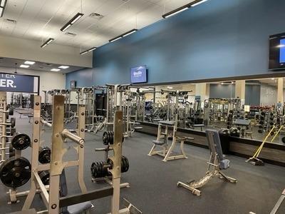 Onelife Fitness Lawrenceville
