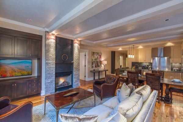 Tellurium, a luxury vacation rental at Element 52 an Auberge Resort property