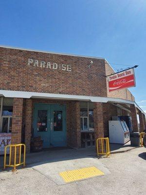 Paradise General Store