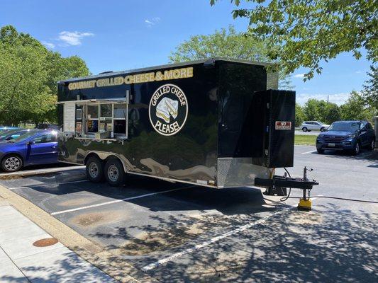 Grilled Cheese Please!