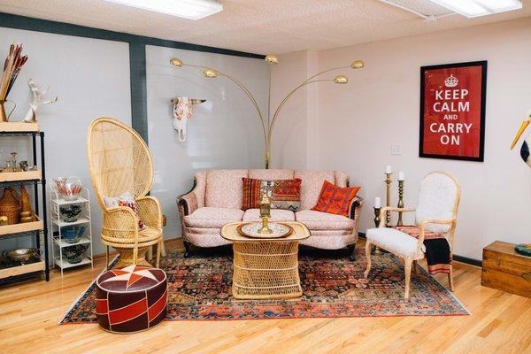 Plank & Pearl - Inventory, Venue, and Photo Studio rental
