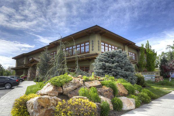 Better Homes and Gardens Real Estate Influence Partners