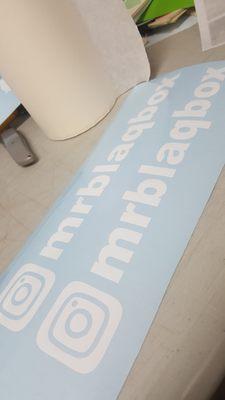 Social media name plaques