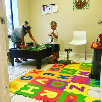 Robinson's Auto Repair has a separate play area to keep your little ones occupied while you wait.