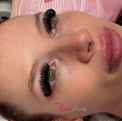 Kayla Beauty Lash & Brows
