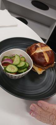 3 cheese burger on pretzel b7n, veggie cup