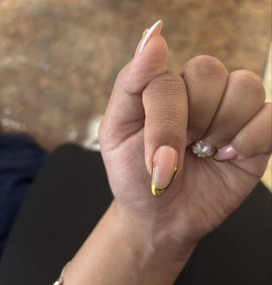 Crooked gel x nail !!