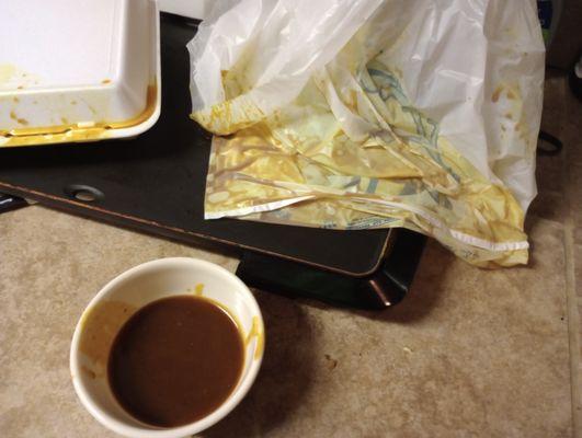 The bowl is all the suaces from my Curry Chicken and General Tso's Chicken, leaving the food dry and tasteless.