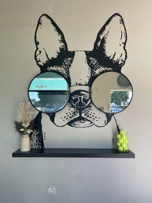 Muddy Paws front lobby.