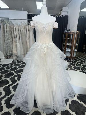 Le's Bridal Custom Alterations & Tailoring