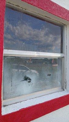 2 Finger's & Thumb Window Cleaning Services