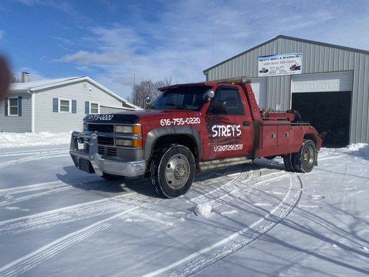 Strey's Autos and Towing