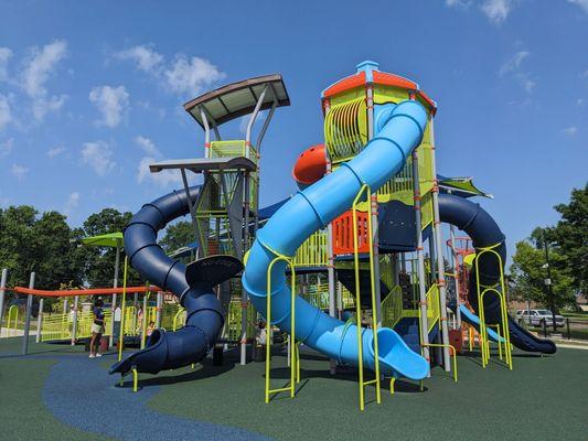 Large and exciting playground with lots of little enrichments activities like sound and music Makers