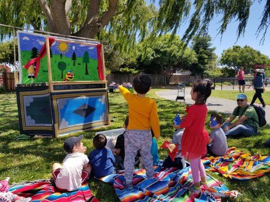 The children were super interactive and enjoyed talking to the puppets