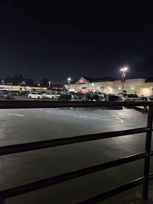 Lakeside Shopping Center