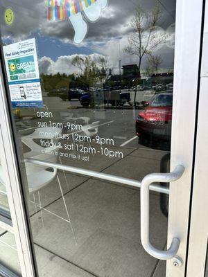 Hours of operation that aren't followed