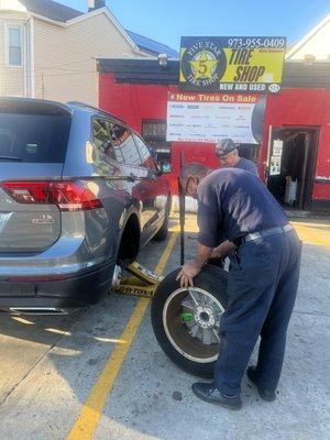 Another flat tire ..another good service by the guys from 5 star tire shop