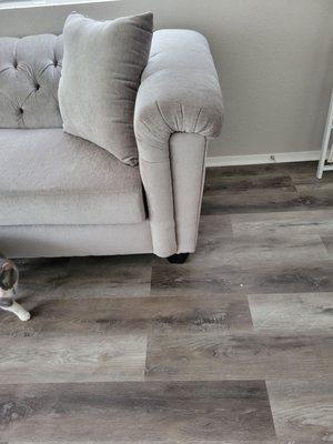 This is the left arm of the couch, which is put together very badly