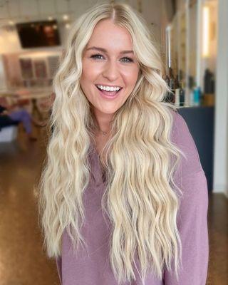 Christina White Salon