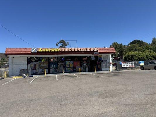 Lakeside Discount Market