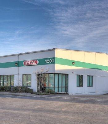 Salmon Creek Business Park, Managed by Columbia Commercial LLC.