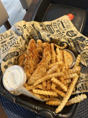 5 fingers meal with ranch and 24k sauce