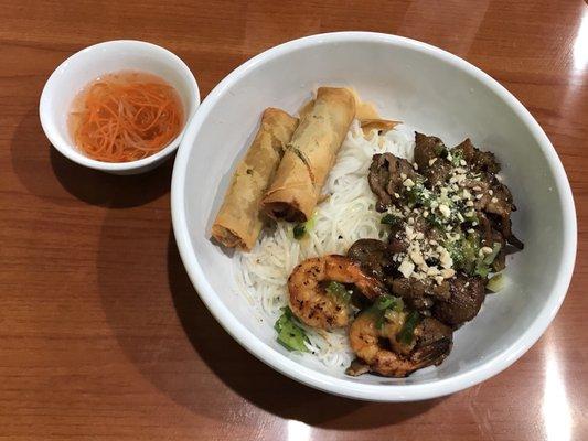 Combination Bun (Vermicelli noodles)