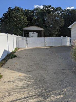 J&m Fence Contractors