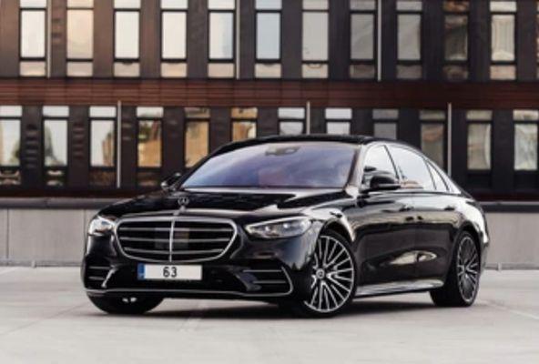 Zakman Transportation Limousine