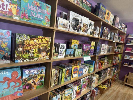 Tons of games and puzzles