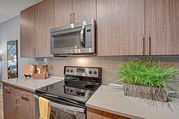 River House Apartment Homes