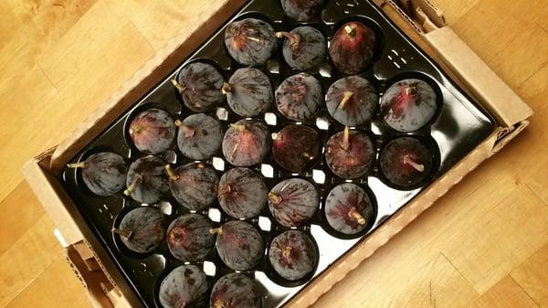 Fresh figs!