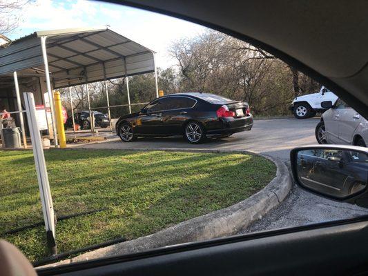 Long lines, short wait.