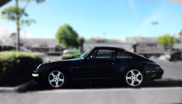 Full clear bra bodyfence from Hexis on the Porsche 993