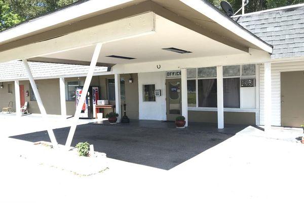 Hotel O near Fanning Springs State Park US Hwy 98