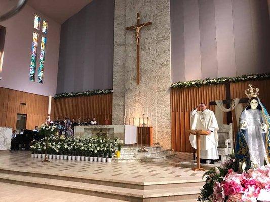 St Genevieve Catholic Church