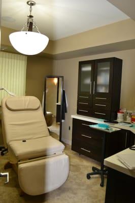 Permanent makeup by Jolie office in Broward county
www.permanentmakeupjolie.com