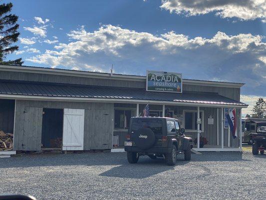 Acadia Seashore Camping & Cabins