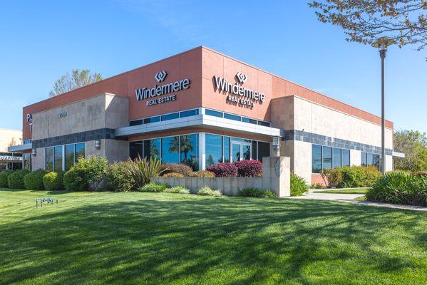 Lyon Real Estate - Natomas