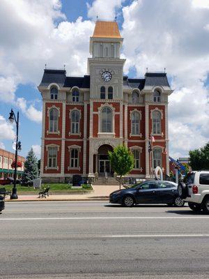 View of Defiance County Courthouse
