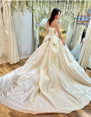 L'Mode Bridal Alterations Specialist