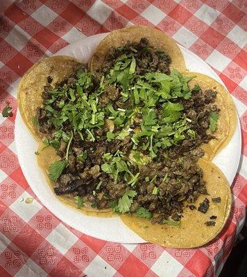 Busy day late dinner. Asada tacos.