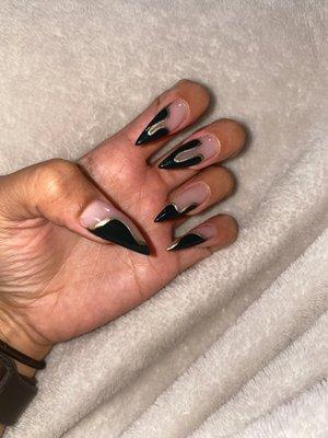 Glam Nails And Spa