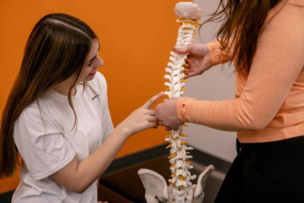 Understanding chiropractic at ChiroWay of Woodbury