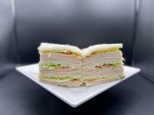 El Sanguchetto Bakery