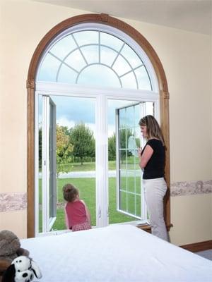 Platinum 7000 Series Casement Windows