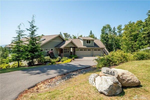 Kristal Grimstead - Compass Real Estate