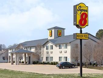 Super 8 Motel - Ripley