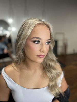 Linz Klaire Hair + Makeup